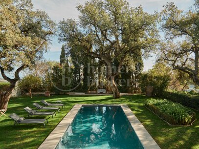 Villa Santa Katerina - med panoramautsikt i El Madroñal, Benahavis