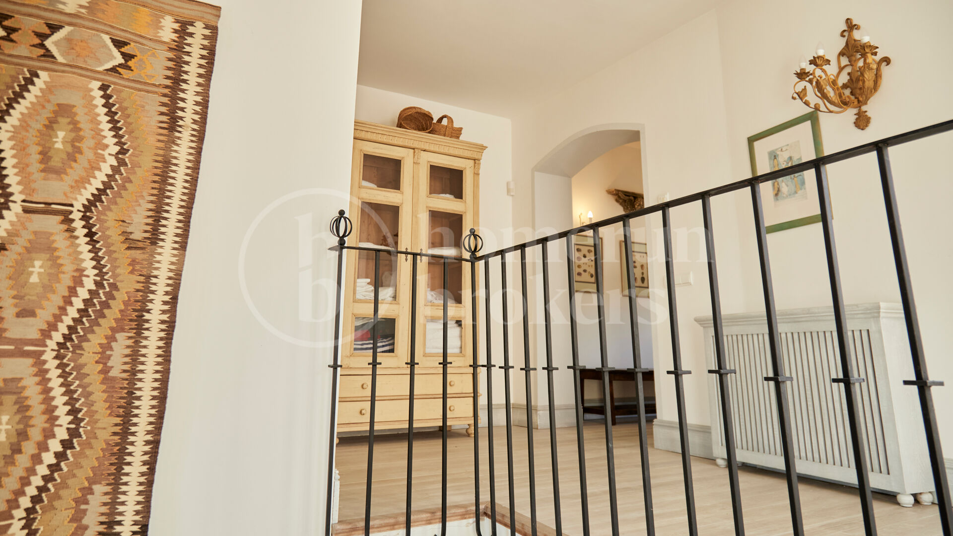 Villa Santa Katerina - med panoramautsikt i El Madroñal, Benahavis
