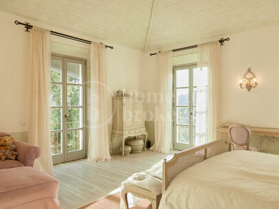 Villa Santa Katerina - med panoramautsikt i El Madroñal, Benahavis