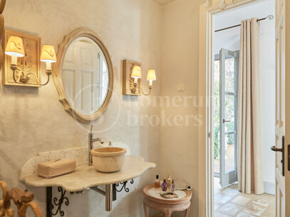 Villa Santa Katerina - med panoramautsikt i El Madroñal, Benahavis