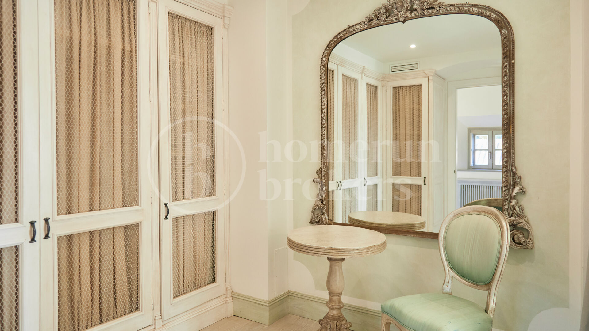 Villa Santa Katerina - med panoramautsikt i El Madroñal, Benahavis