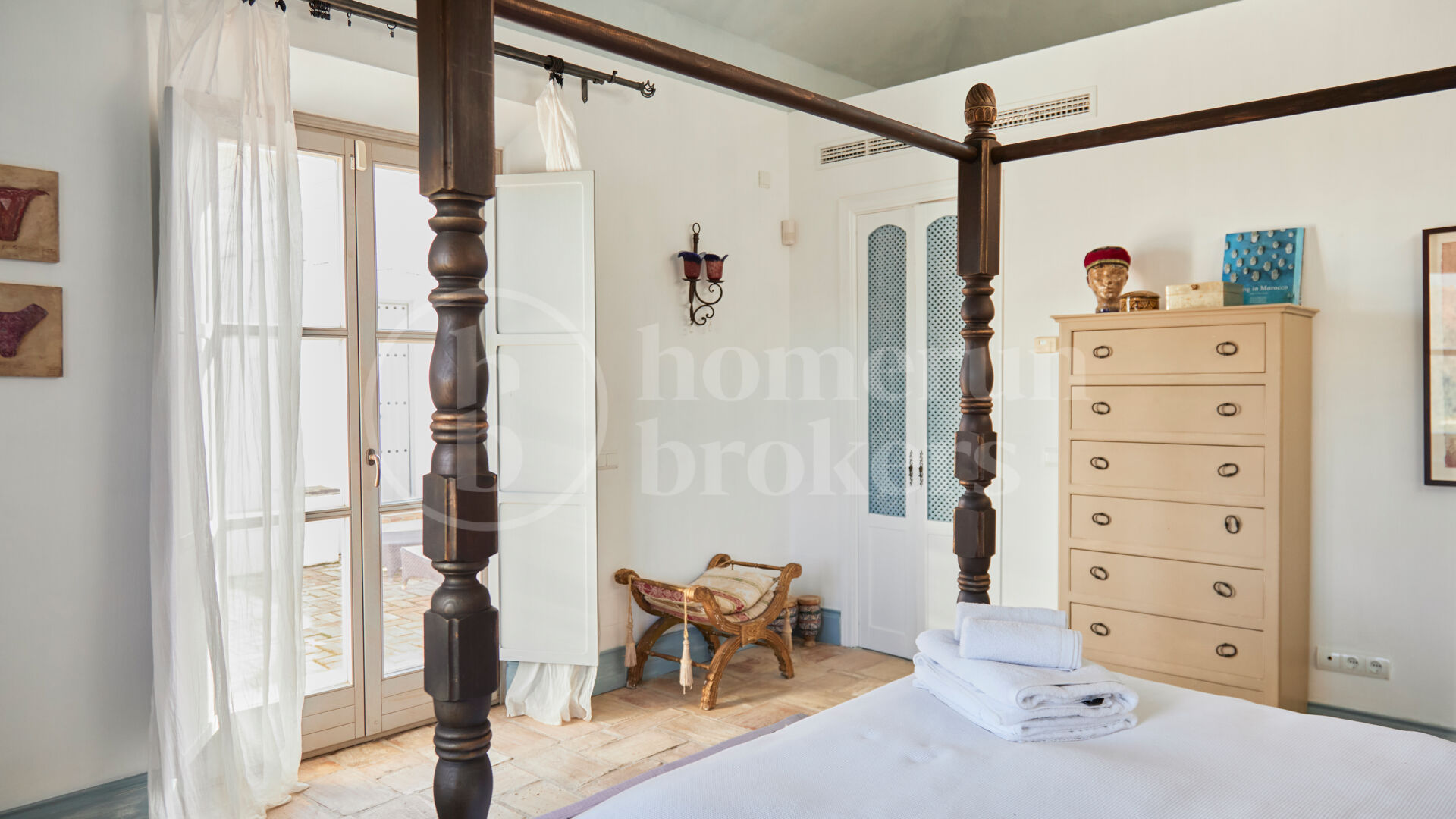 Villa Santa Katerina - med panoramautsikt i El Madroñal, Benahavis
