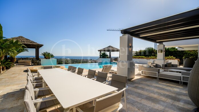 Villa Ananda - with Sea Views in Los Flamingos, Benahavis