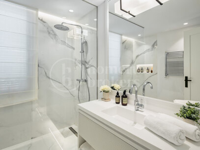 Auriga 36 - Recently Renovated Frontling Golf Villa in Nueva Andalucia