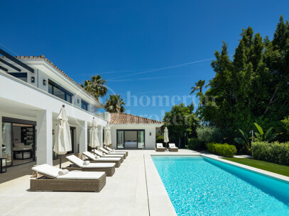 Auriga 36 - Recently Renovated Frontling Golf Villa in Nueva Andalucia