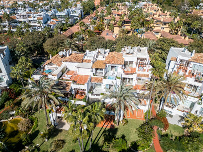 Penthouse Ventura - Sea Views duplex Penthouse in Puerto Banús.