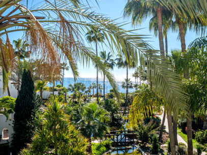 Penthouse Ventura - Sea Views duplex Penthouse in Puerto Banús.
