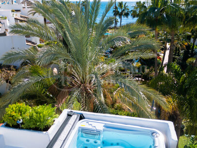 Penthouse Ventura - Sea Views duplex Penthouse in Puerto Banús.