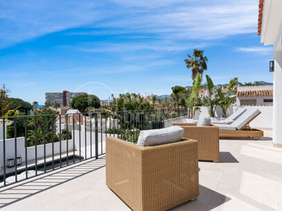 Casa Rosario - Fully Renovated Villa just Steps from the beach