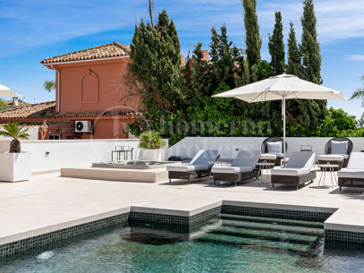 Casa Rosario - Fully Renovated Villa just Steps from the beach