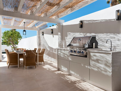 Casa Rosario - Fully Renovated Villa just Steps from the beach