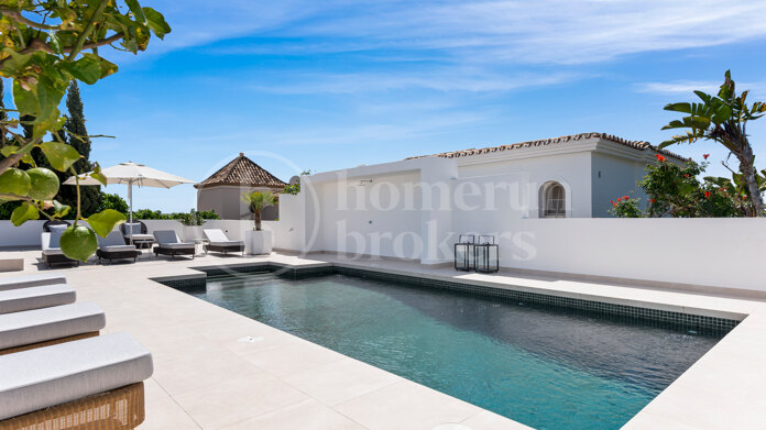 Casa Rosario - Fully Renovated Villa just Steps from the beach