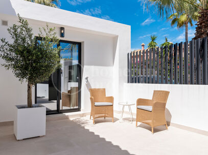 Casa Rosario - Fully Renovated Villa just Steps from the beach