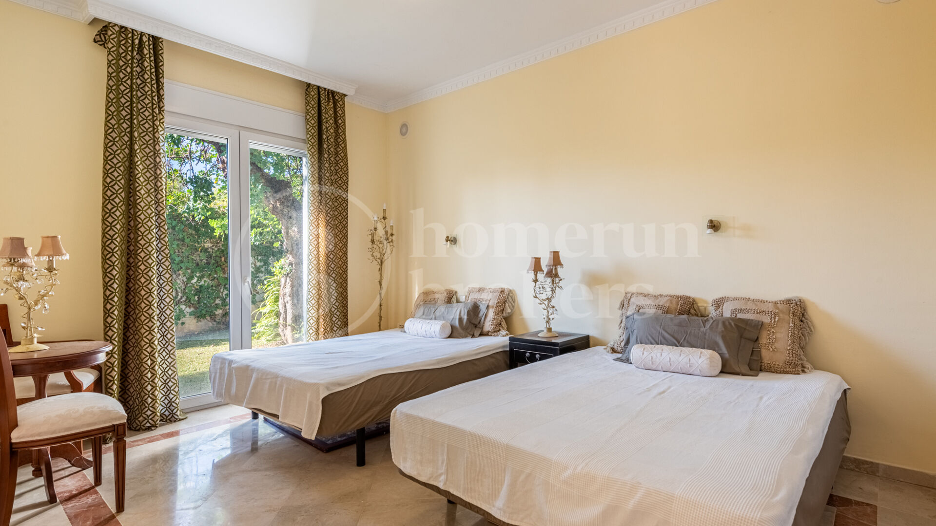 Casa Camila - Elegant villa i la Quinta de Sierra Blanca
