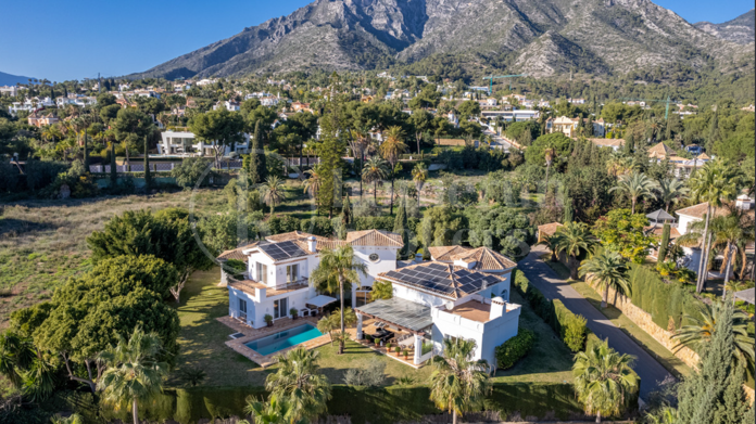 Casa Camila - Elegant Villa in la Quinta de Sierra Blanca