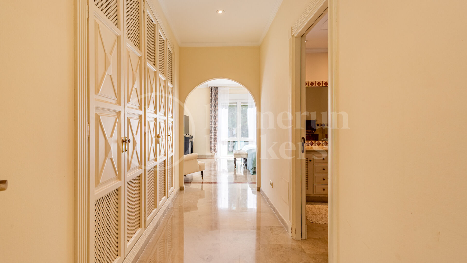 Casa Camila - Elegant villa i la Quinta de Sierra Blanca