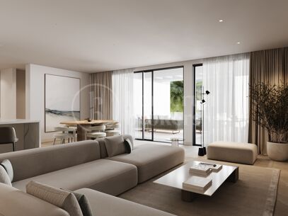 Penthouse Royale - Beachside in the New Golden Mile, Estepona