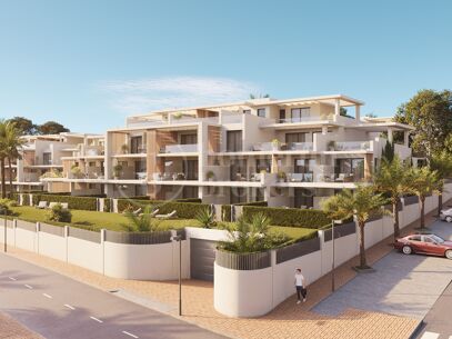 Penthouse Royale - Beachside in the New Golden Mile, Estepona