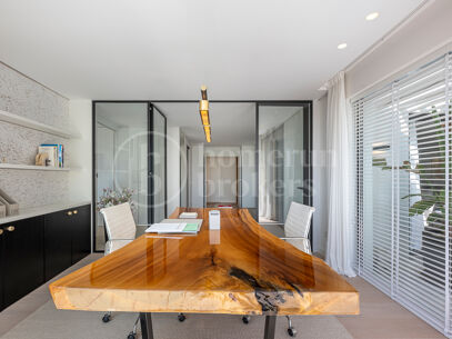 Casa Los 3 Olivos – Luxury Villa in Cascada de Camoján, Marbella