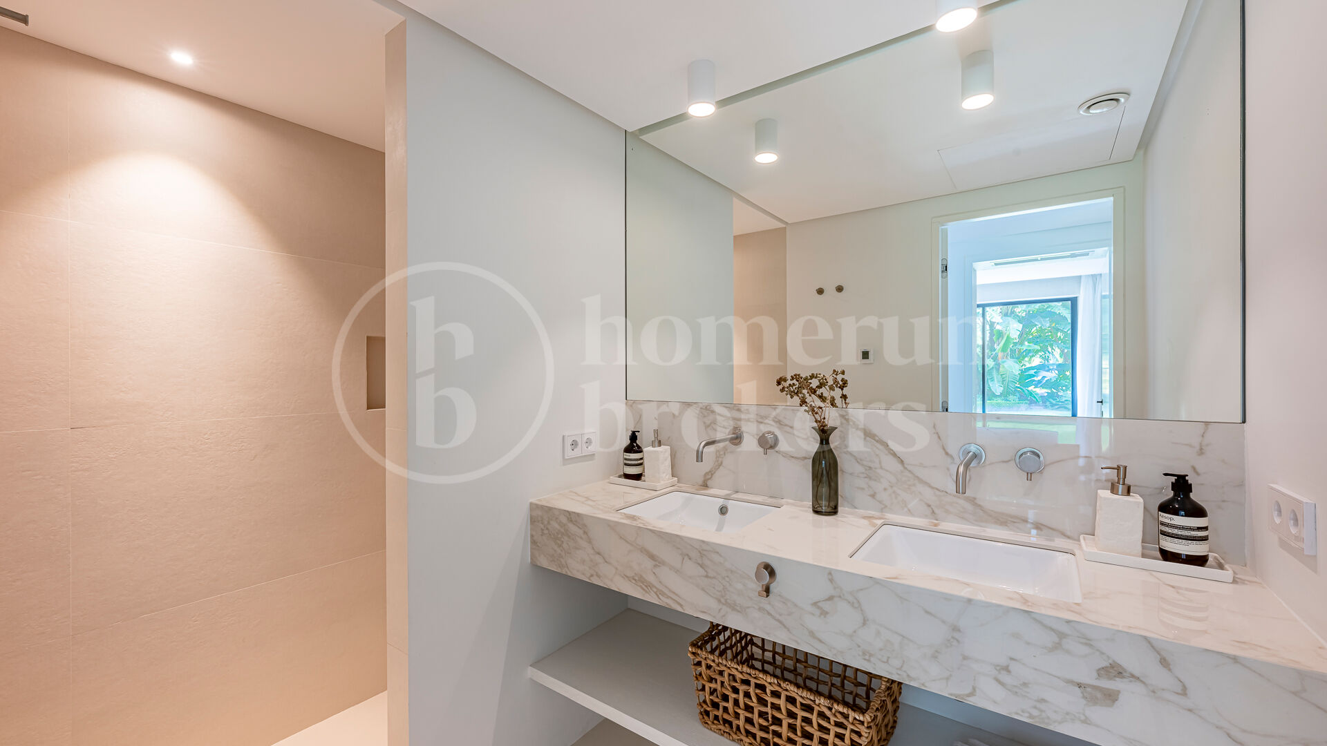 Casa Los 3 Olivos – Luxury Villa in Cascada de Camoján, Marbella