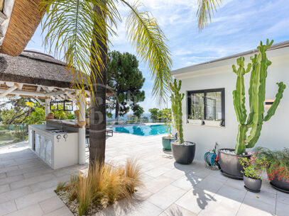 Casa Los 3 Olivos – Luxury Villa in Cascada de Camoján, Marbella