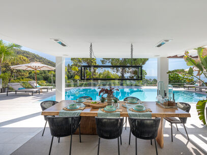 Casa Los 3 Olivos – Luxury Villa in Cascada de Camoján, Marbella