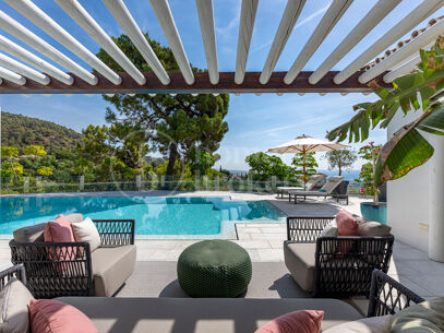 Casa Los 3 Olivos – Luxury Villa in Cascada de Camoján, Marbella