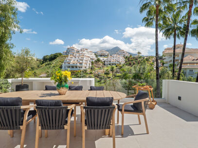 Villa Lucalle – Nyckelfärdigt Projekt i Los Naranjos Hill Club, Marbella