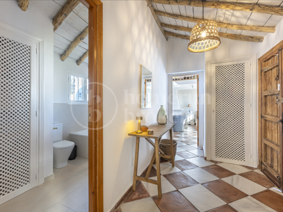 Casa Isabella - Charmig rustik villa i Guadalmina Alta