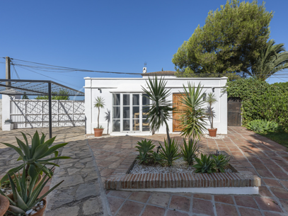 Casa Isabella - Charmig rustik villa i Guadalmina Alta