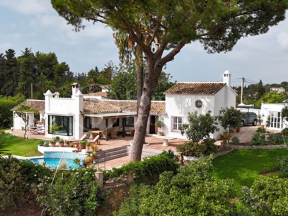 Casa Isabella - Charmig rustik villa i Guadalmina Alta