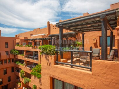 Penthouse Kempinski - Strandläge med lyxiga bekvämligheter i världsklass, Estepona East