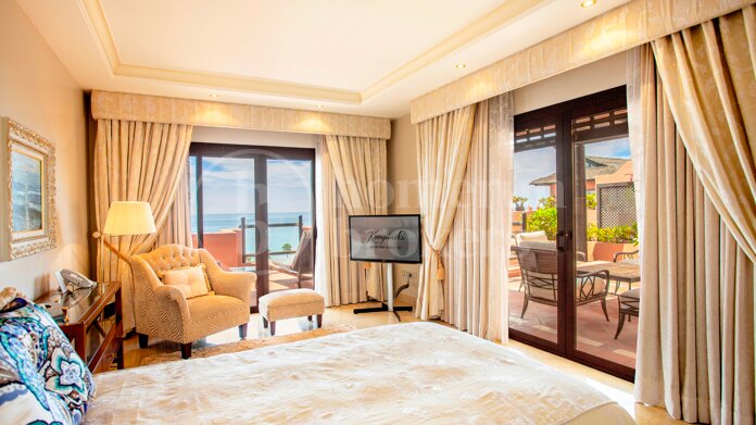 Penthouse Kempinski - Beachfront with world class amenities, Estepona East