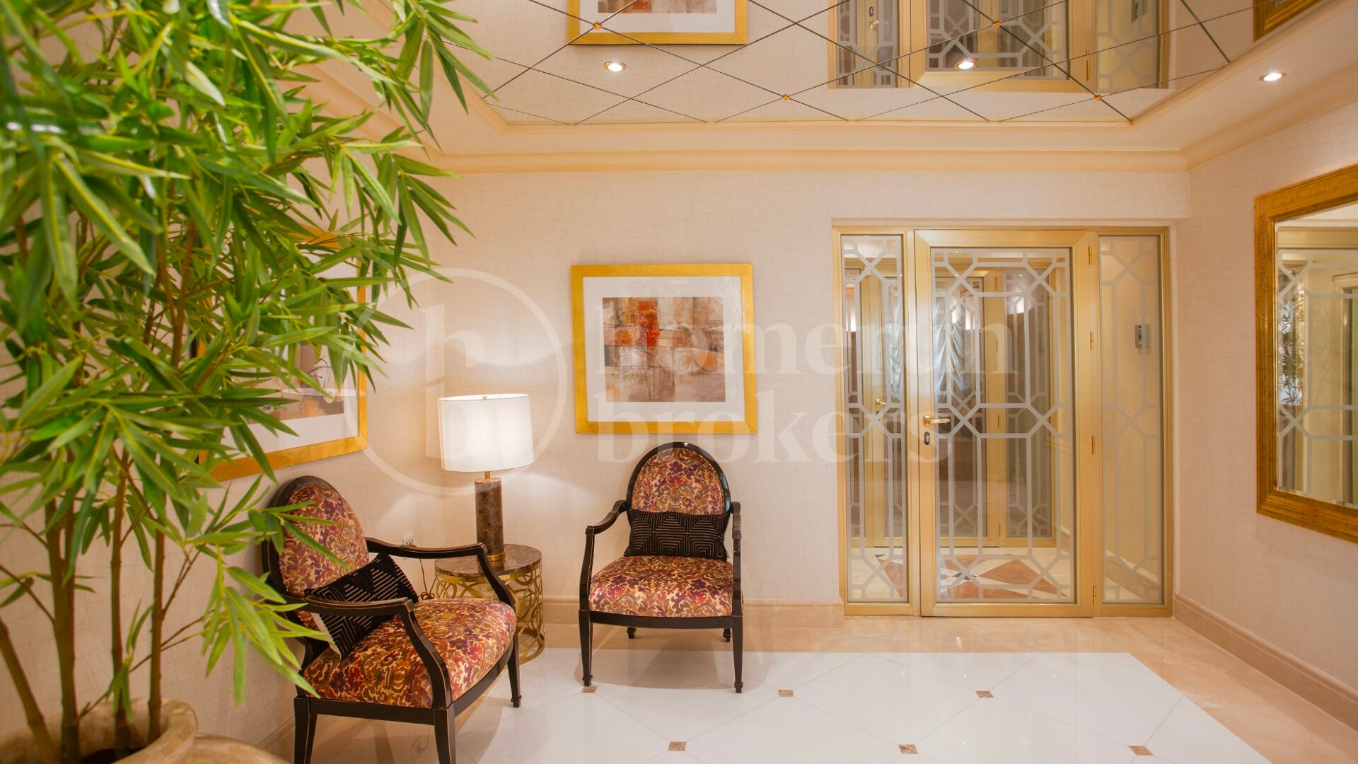 Penthouse Kempinski - Beachfront with world class amenities, Estepona East