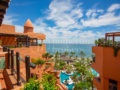 Penthouse Kempinski - Strandläge med lyxiga bekvämligheter i världsklass, Estepona East