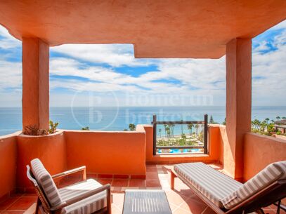 Penthouse Kempinski - Beachfront with world class amenities, Estepona East