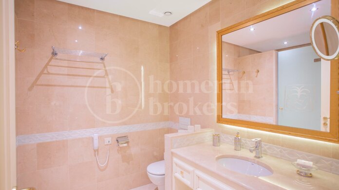 Penthouse Kempinski - Beachfront with world class amenities, Estepona East