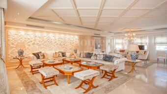 Penthouse Kempinski - Beachfront with world class amenities, Estepona East