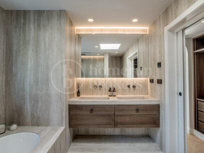 Lomas 311- Beautiful Duplex Penthouse in La Quinta