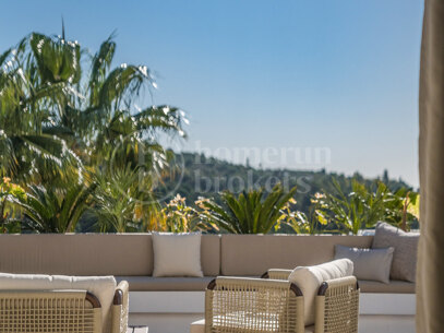 Lomas 311- Beautiful Duplex Penthouse in La Quinta