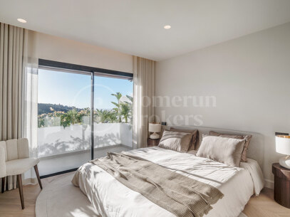 Lomas 311- Beautiful Duplex Penthouse in La Quinta