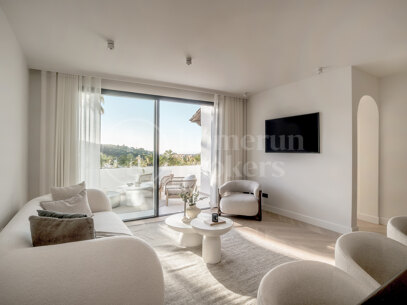 Lomas 311- Beautiful Duplex Penthouse in La Quinta