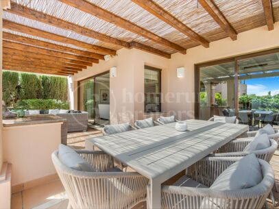 Casa Terra - Elegant Townhouse in Cascada de Camoján