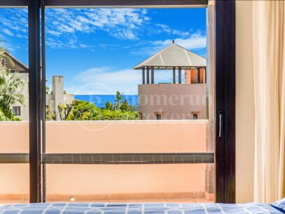 Casa Terra - Elegant Townhouse in Cascada de Camoján