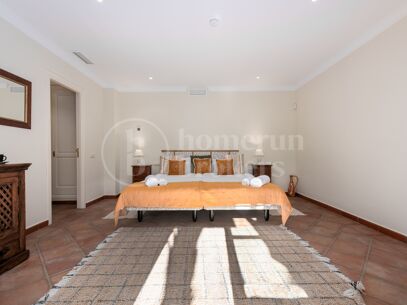 Villa Maravilla - Andalucian style Villa in El Madroñal