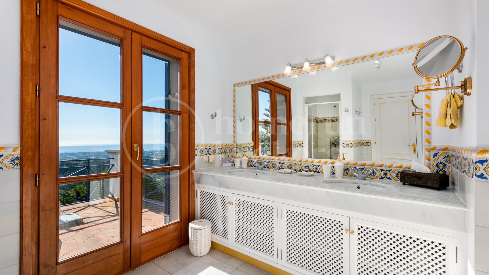 Villa Maravilla - Andalucian style Villa in El Madroñal