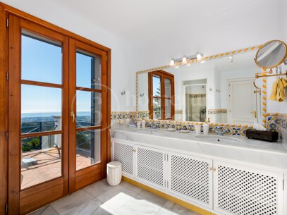 Villa Maravilla - Andalucian style Villa in El Madroñal