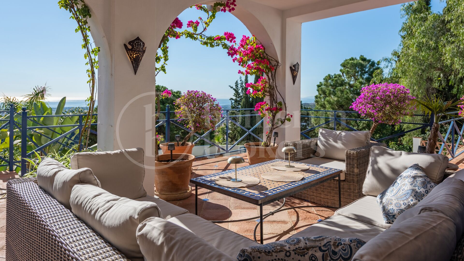 Villa Maravilla - Andalucian style Villa in El Madroñal