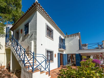 Villa Maravilla - Andalucian style Villa in El Madroñal