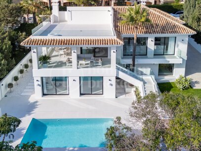 Villa Vista Marbesa - Newly Renovated Villa in Marbella East